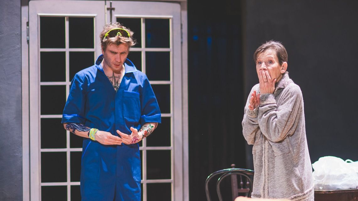 Ten spektakl Teatru Osterwy zdobył świetne relacje. Teraz rusza w teren