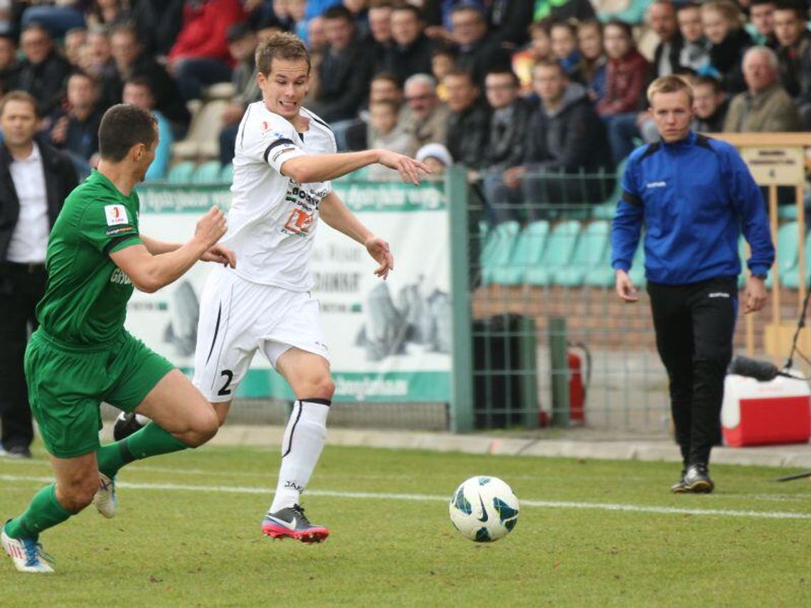 Termalica Bruk-Bet Nieciecza – Górnik Łęczna 0:1, dogonili lidera
