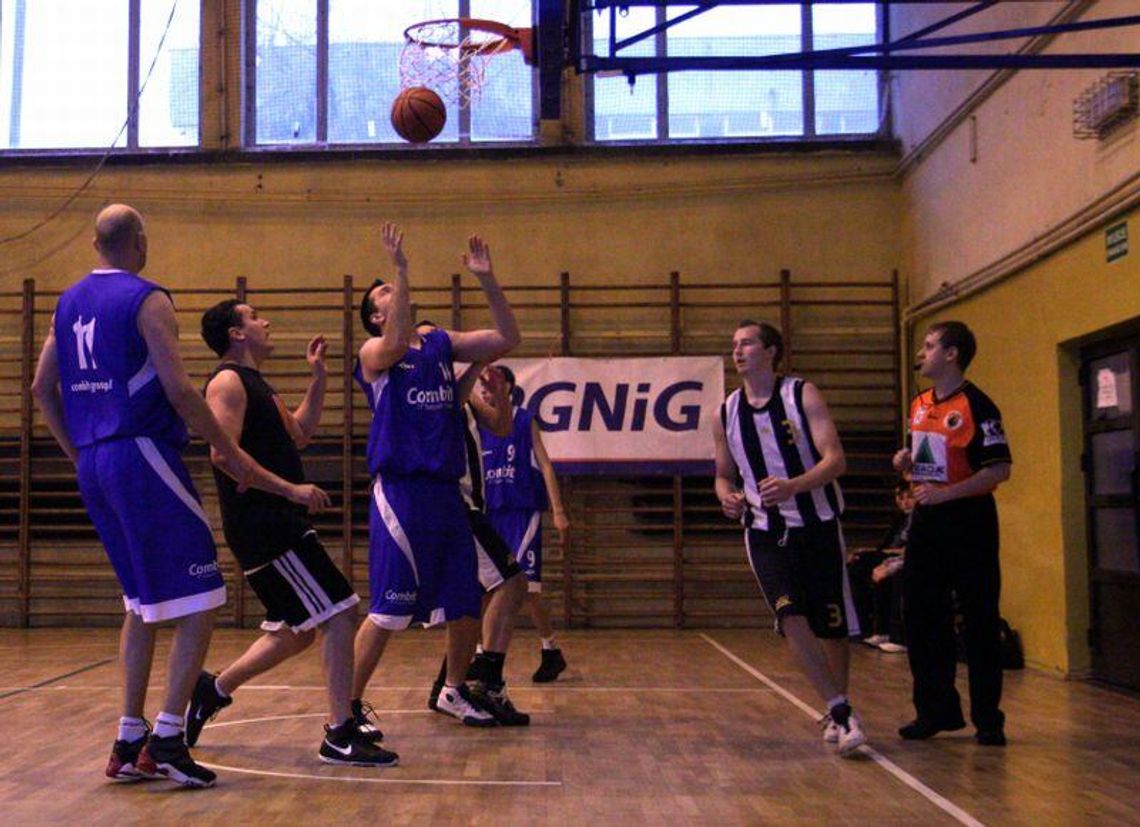 Terminarz rozgrywek Pod Koszami Dziennika Wschodniego Terminarz rozgrywek Pod Koszami Dziennika Wschodniego