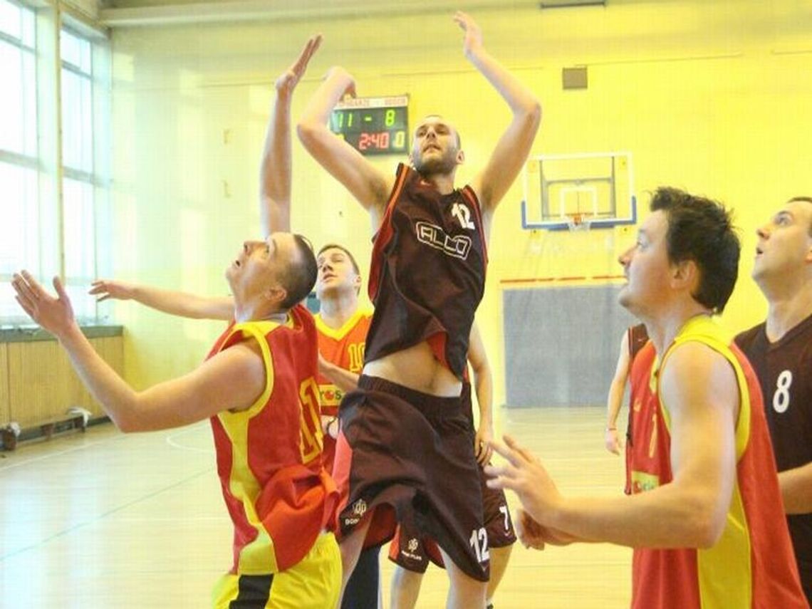 Terminarz rozgrywek Pod Koszami Dziennika Wschodniego