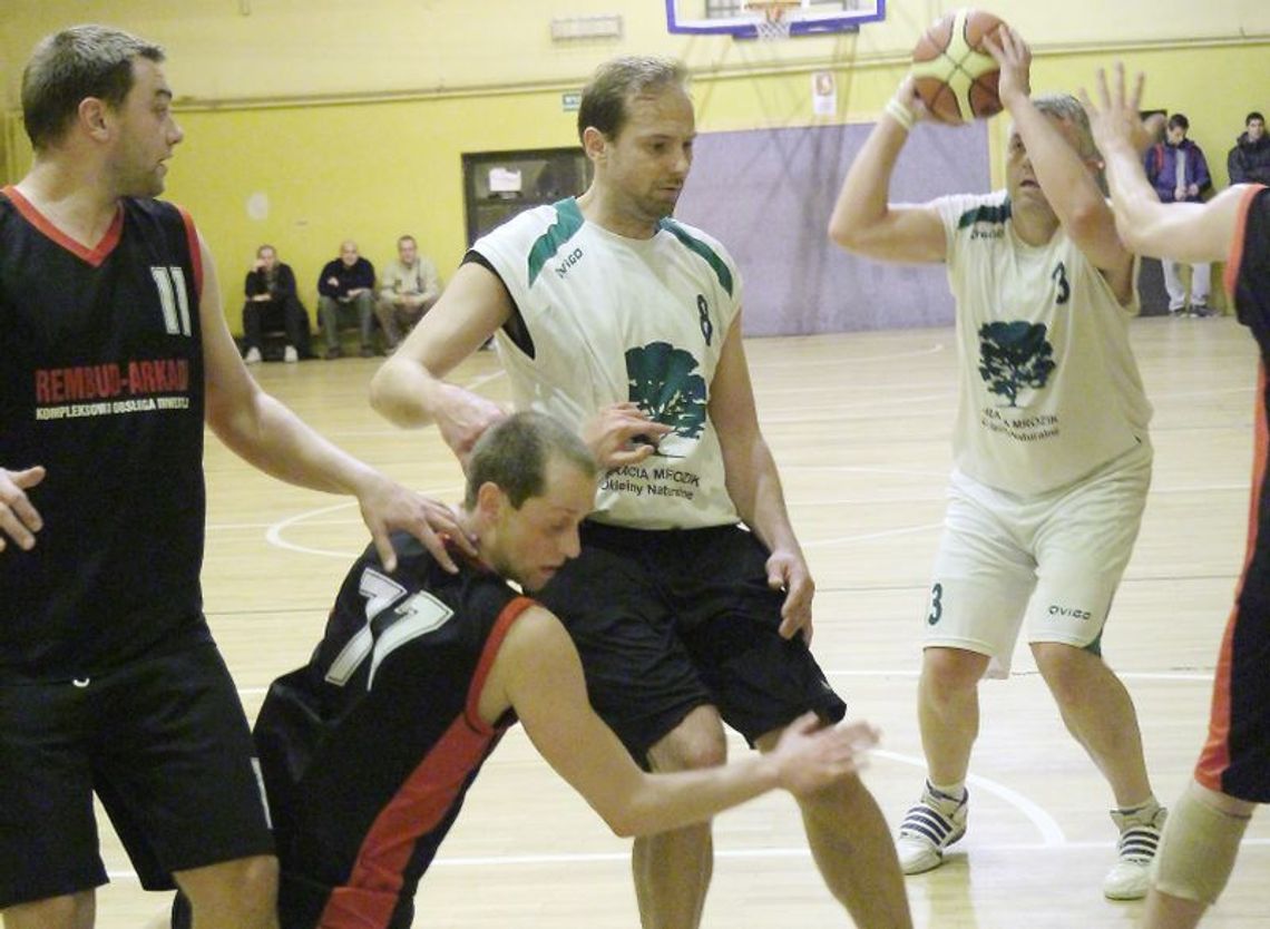 Terminarz rozgrywek Pod Koszami Dziennika Wschodniego