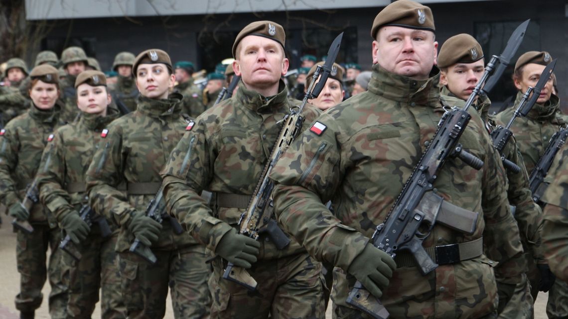 "Terytorialsi" złożyli przysięgę. Defilada w Puławach