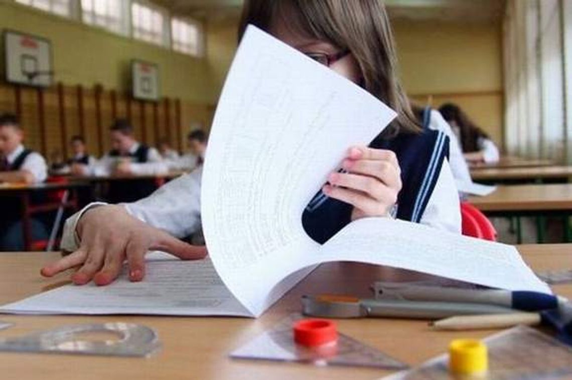 Testy gimnazjalne 2012: Matematyka. Odpowiedzi. Fizyka, chemia, geografia i biologia