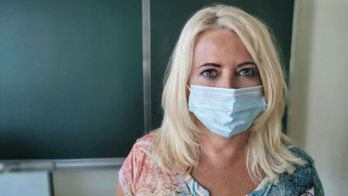 Testy przesiewowe na koronawirusa dla nauczycieli w trzech województwach