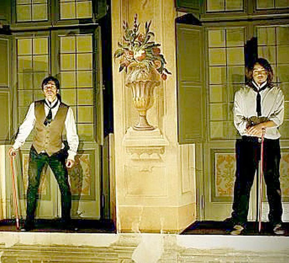 The Please w Tekturze