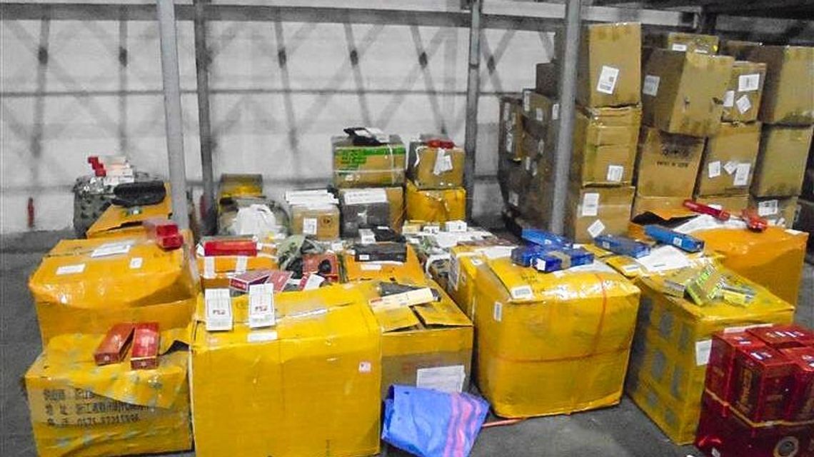 Tina i Zora w akcji. Udaremniono dwa duże przemyty papierosów Tina i Zora w akcji. Udaremniono dwa duże przemyty papierosów