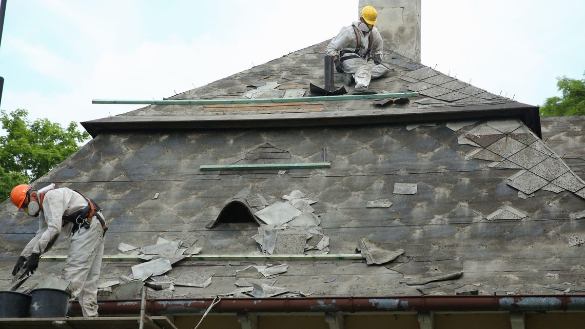 Tkwimy po uszy w azbeście. Lubelskie wyróżnia się szczególnie źle Tkwimy po uszy w azbeście. Lubelskie wyróżnia się szczególnie źle