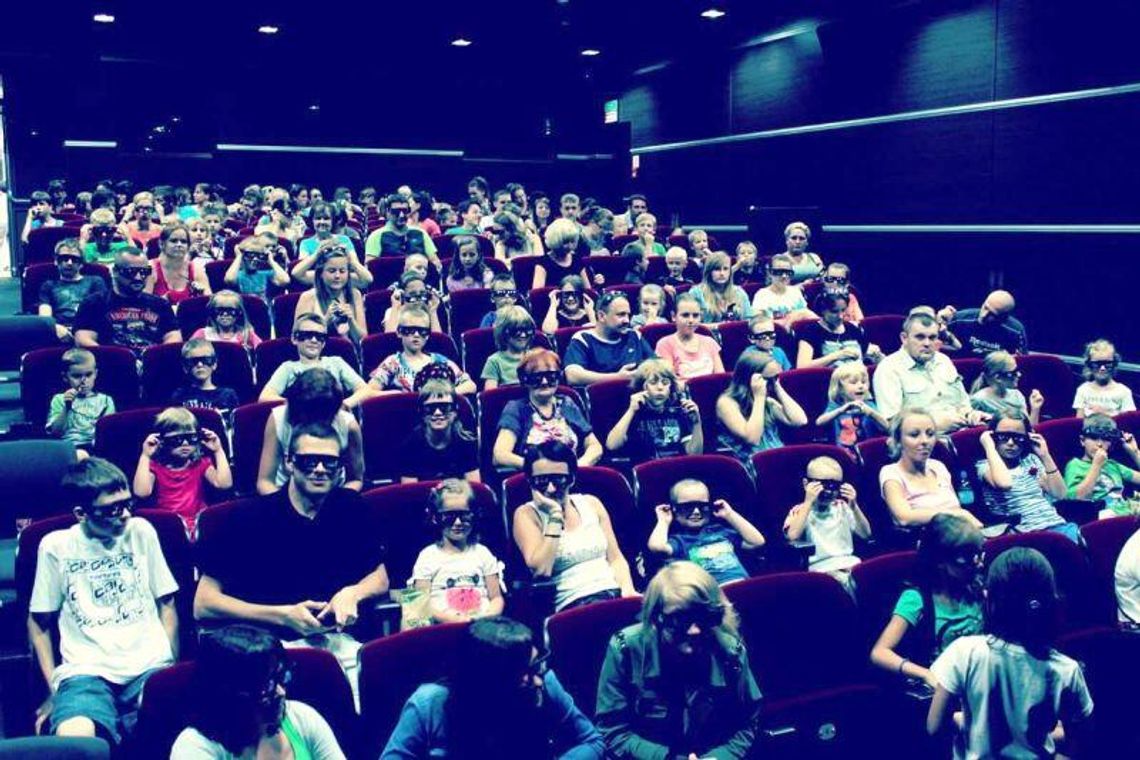 Tłumy w kinach 3D w Opolu Lubelskim i Chełmie
