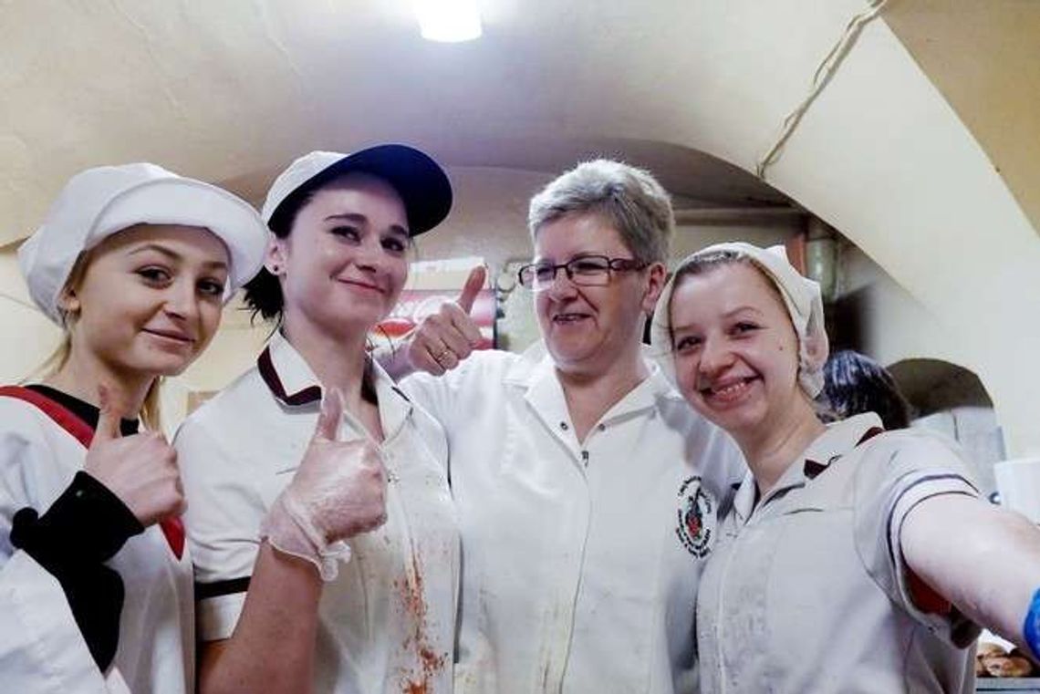 Tłusty czwartek w Lublinie: Zanim zjesz pączka, zobacz jak powstają