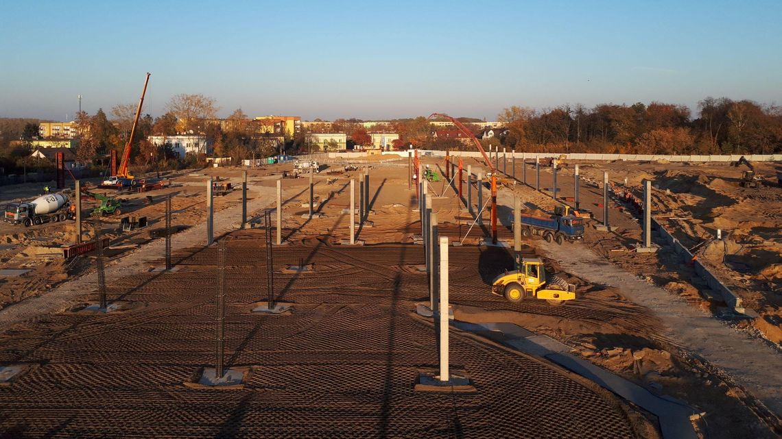 To będzie największy obiekt handlowo-usługowy w Białej Podlaskiej. Jak idą prace?