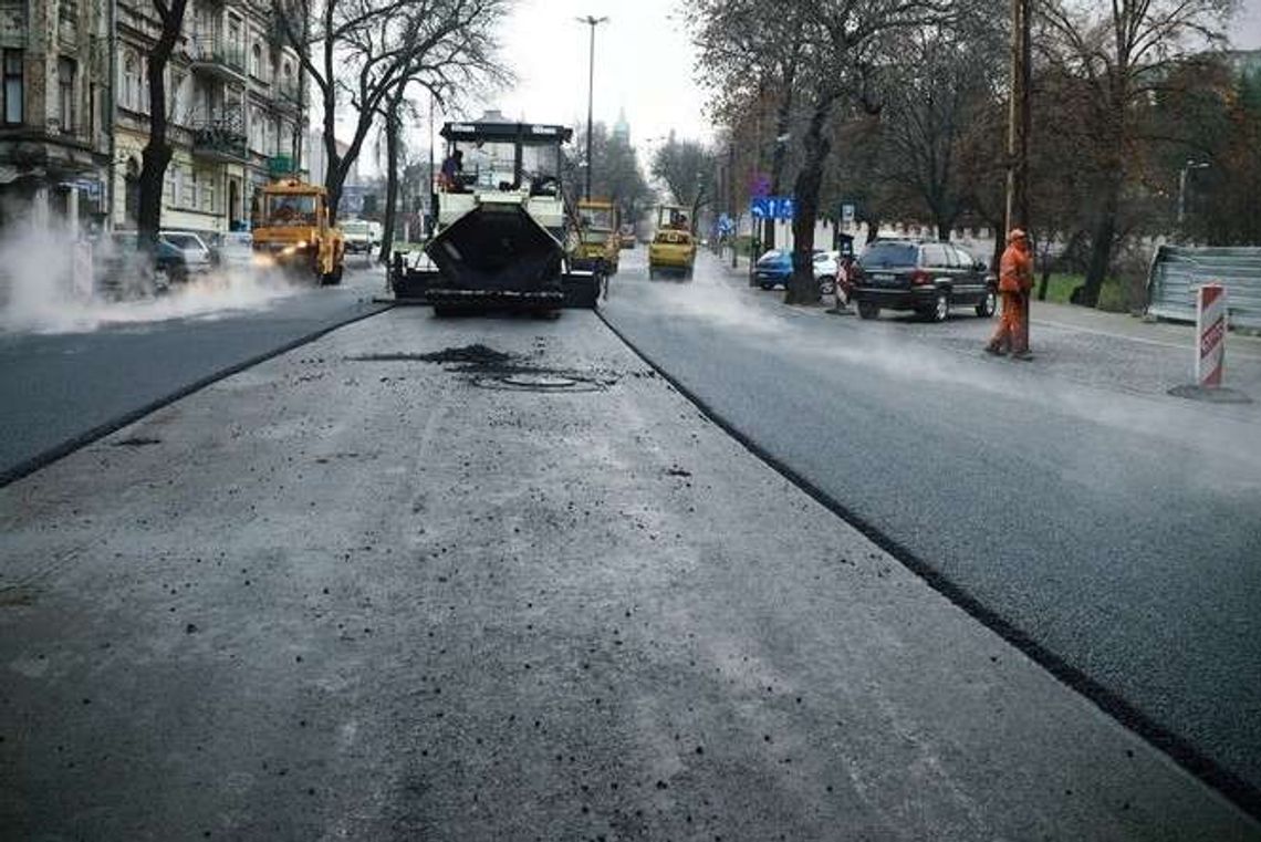 To był trudny weekend dla kierowców i pasażerów komunikacji miejskiej