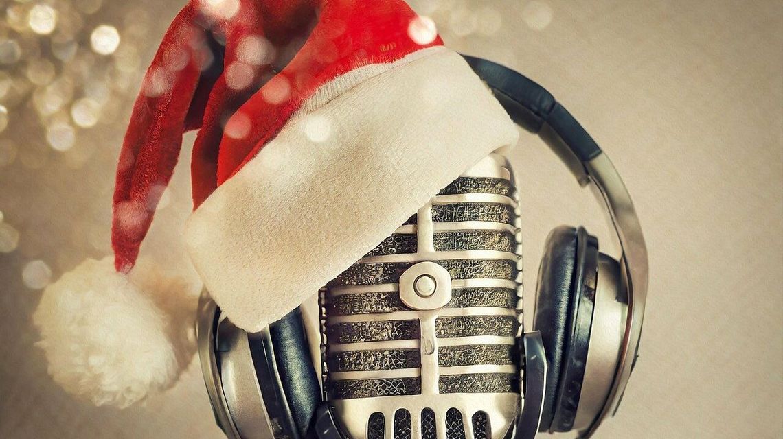 To dopiero koncert. Burmistrz, starosta i dyrektorzy jako kolędnicy To dopiero koncert. Burmistrz, starosta i dyrektorzy jako kolędnicy