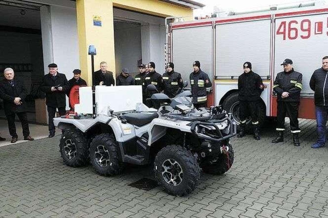 To jedyna taka maszyna w Polsce. Potężny quad pomoże strażakom