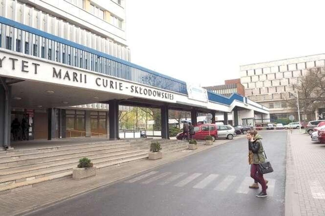 To już koniec kładki nad ul. Radziszewskiego. UMCS chce rozbiórki. Będą też inne zmiany To już koniec kładki nad ul. Radziszewskiego. UMCS chce rozbiórki. Będą też inne zmiany