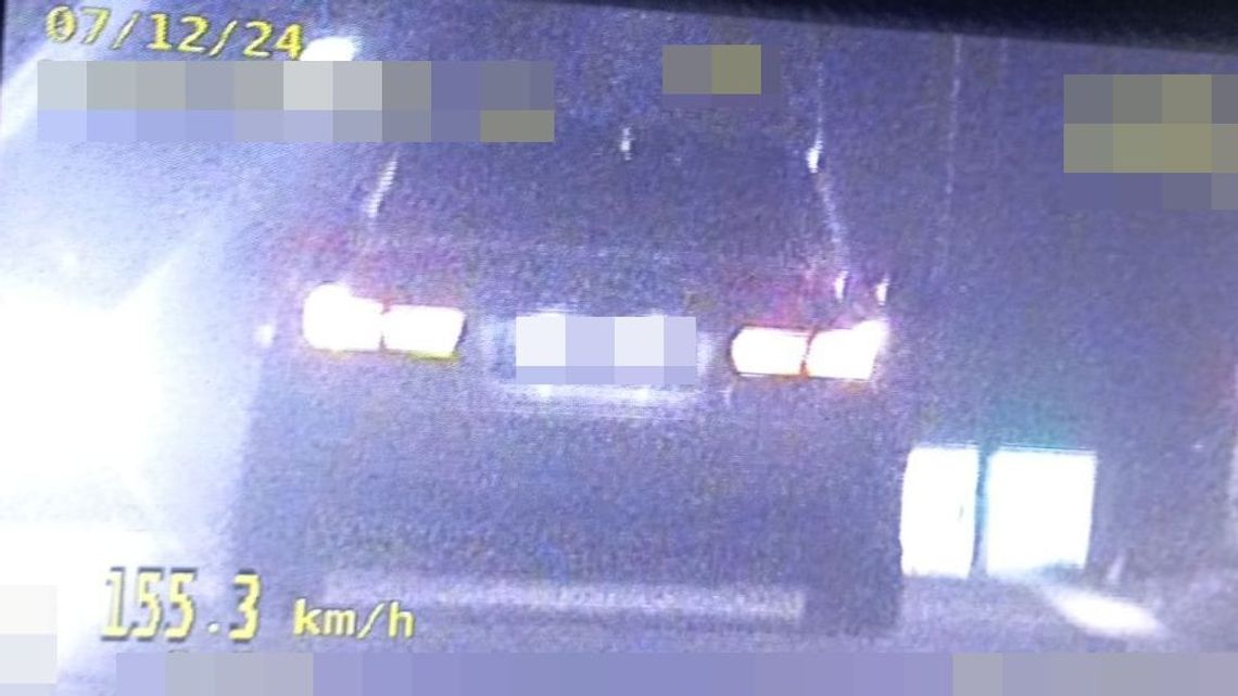 To już przesada. 155 km/h na liczniku BMW w terenie zabudowanym To już przesada. 155 km/h na liczniku BMW w terenie zabudowanym