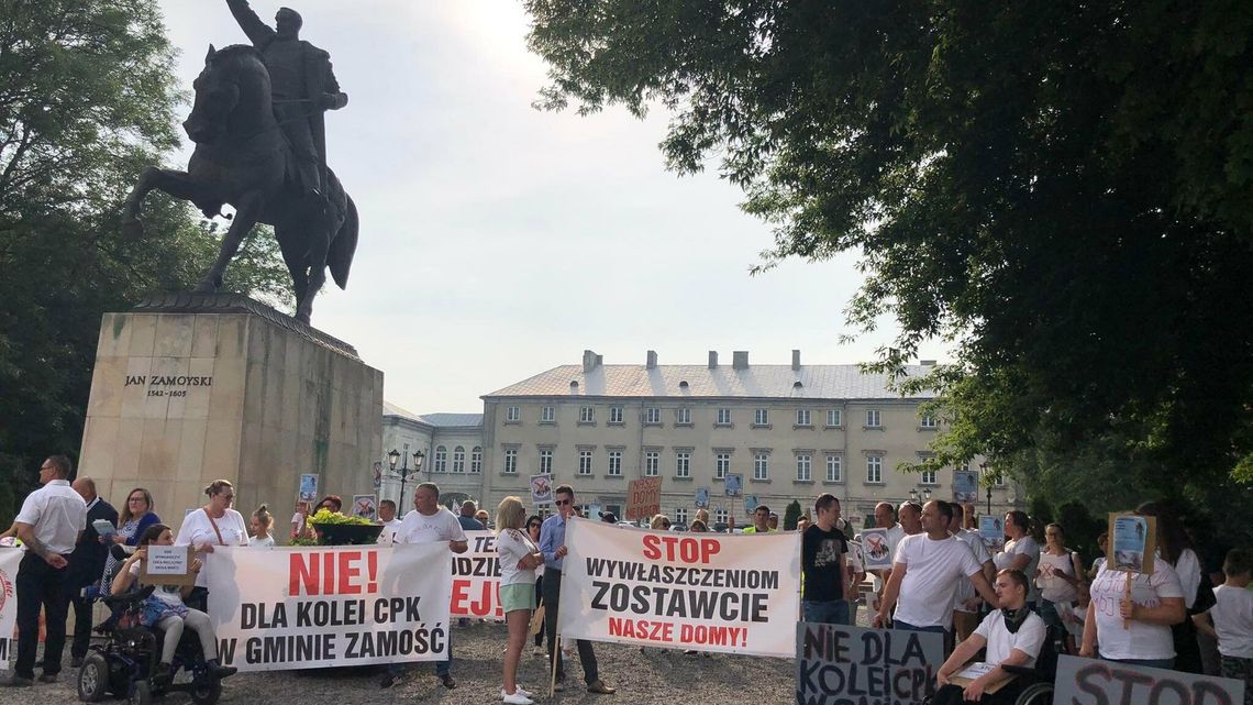 To są nasze domy, to jest nasze życie. Protesty przeciw CPK w Zamościu i Krasnymstawie [zdjęcia]