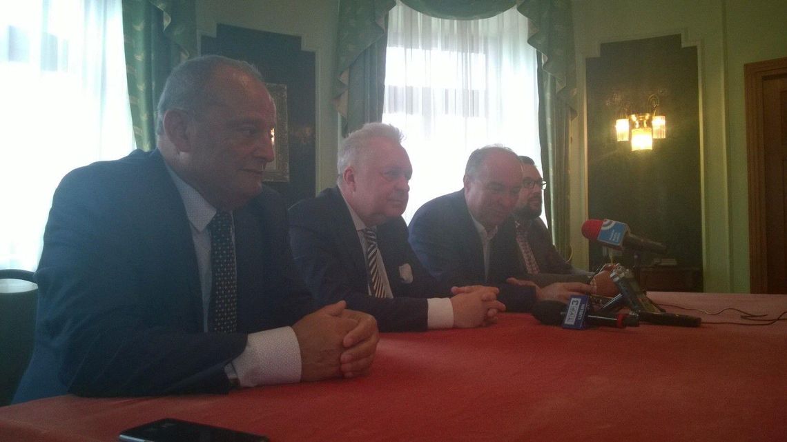 "To ważne wybory". Lider SLD odwiedził Lublin i poparł Riada Haidara "To ważne wybory". Lider SLD odwiedził Lublin i poparł Riada Haidara