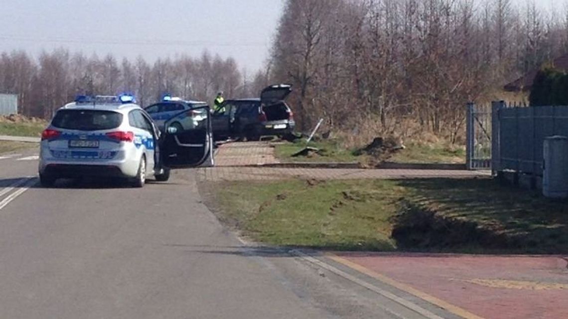 To wyglądało bardzo groźnie. Kierowca wypadł z auta