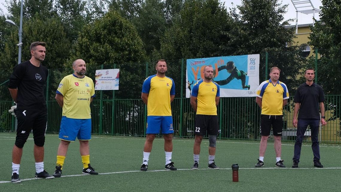 Tobie Warszawo! Omega oraz byli piłkarze Motoru oddali hołd Powstańcom Tobie Warszawo! Omega oraz byli piłkarze Motoru oddali hołd Powstańcom