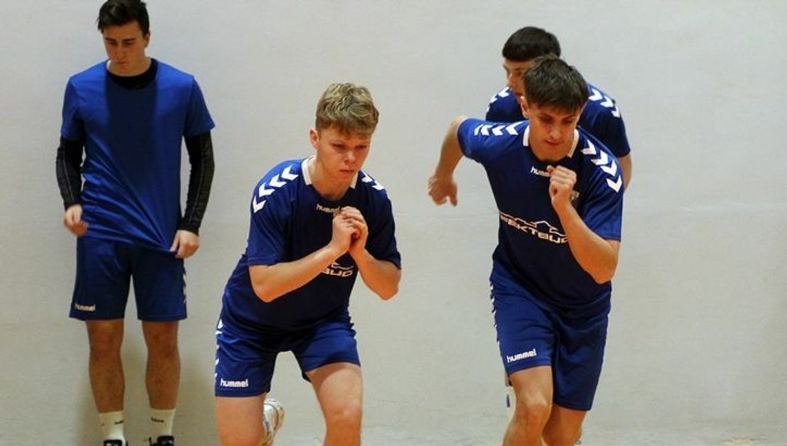 Tomasovia już trenuje. Trzech piłkarzy na testach