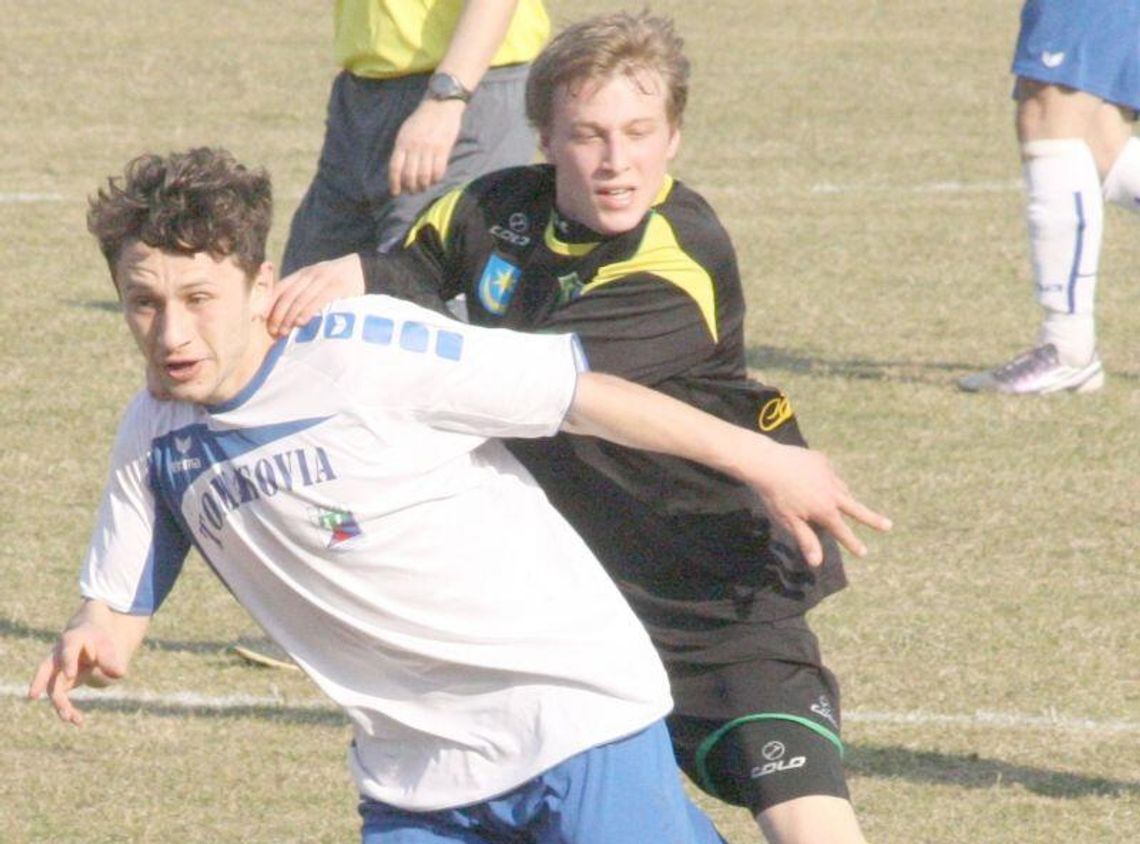 Tomasovia - Siarka 2:1, lider przegrał w Tomaszowie
