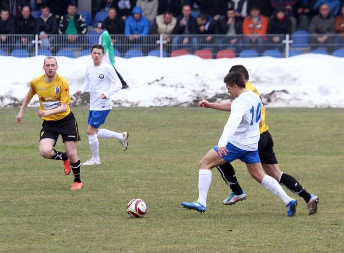 Tomasovia - Stal Mielec 0:0, przewaga utrzymana