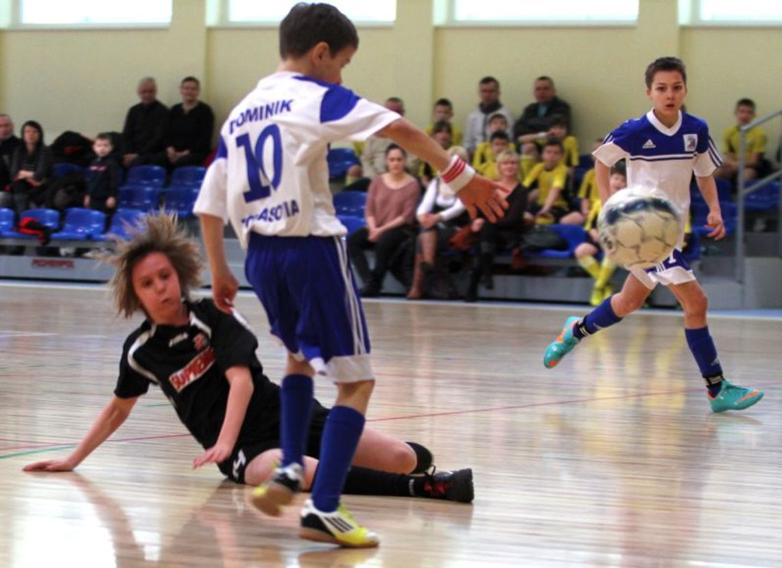 Tomasovia wygrała turniej halowy TKS Parents