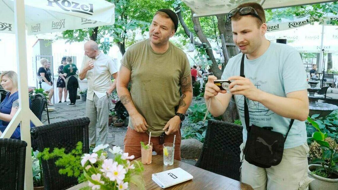 Tomasz Karolak chciał być kelnerem w Lublinie. Nie wyszło, ale zaprasza do restauracji