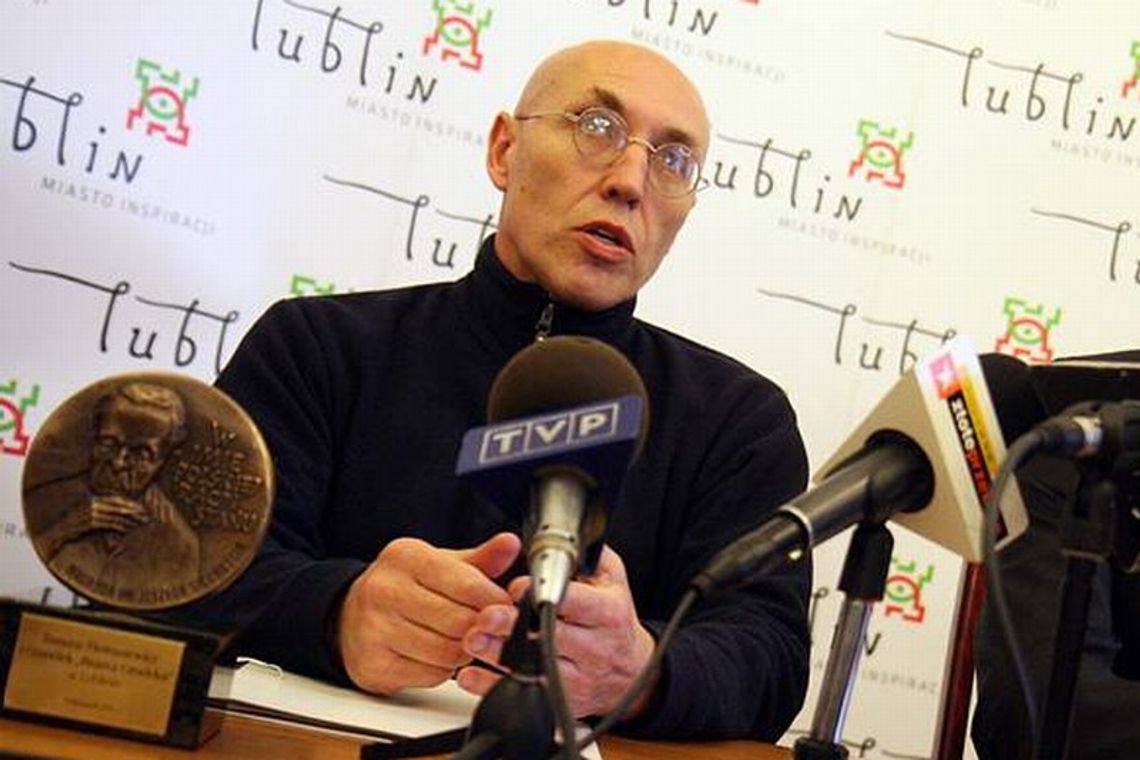 Tomasz Pietrasiewicz znów zaatakowany plakatami Tomasz Pietrasiewicz znów zaatakowany plakatami
