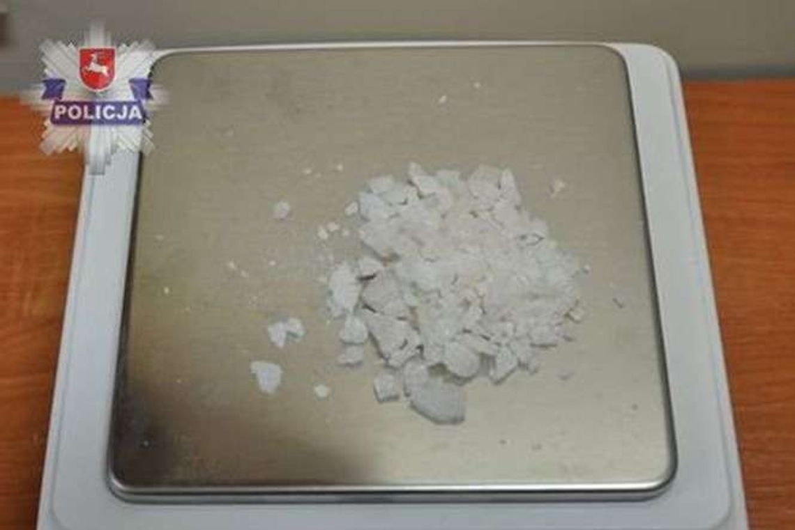 Tomaszów Lub.: Odebrał dopalacze w paczkomacie i wpadł