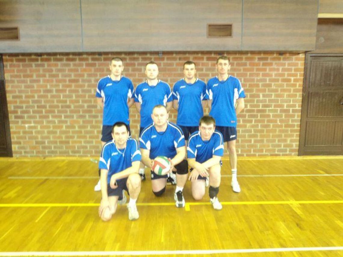 Tomaszów Lubelski: Policyjna drużyna zdobyła puchar starosty