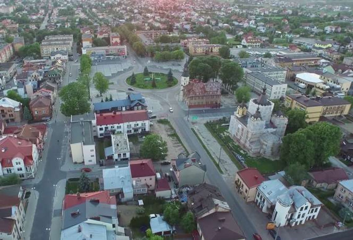 Tomaszów Lubelski z lotu ptaka (wideo 4K)