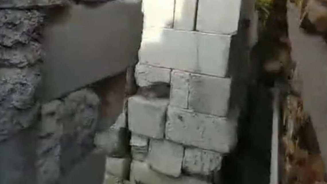 Tomaszów Lubelski: Zrobił labirynt z pustaków. Chciał coś ukryć [wideo]