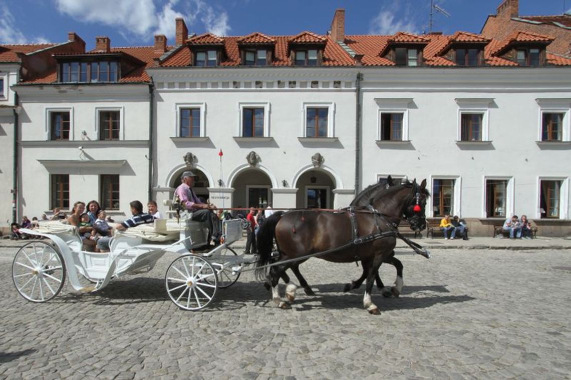 Top 20 najpopularniejszych miejsc na urlop w kraju. Wśród nich Kazimierz Dolny