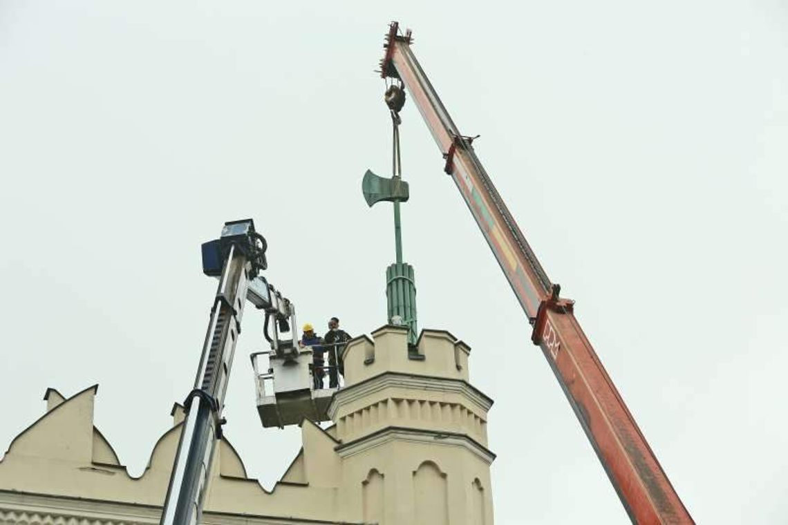 Topory na Zamku Lubelskim wreszcie w komplecie