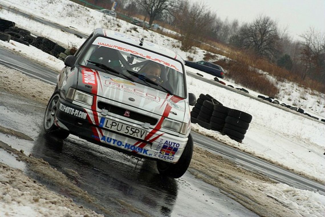 Tor Lublin: 8. RallySprint Pamięci Janusza Kuliga (zdjęcia) Tor Lublin: 8. RallySprint Pamięci Janusza Kuliga (zdjęcia)
