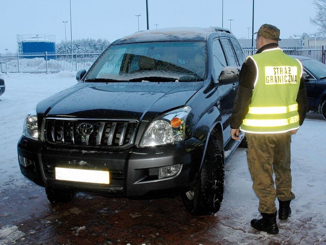 Toyota na lewych numerach nie wyjechała z Polski