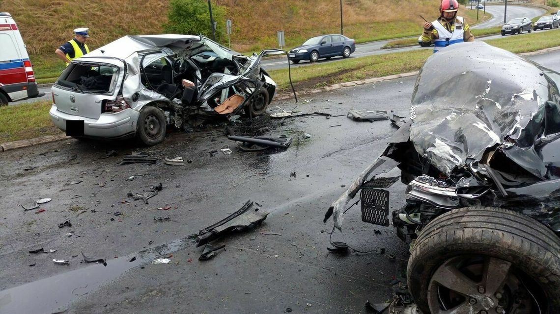 Tragedia na al. Witosa. Zmarła 10-letnia dziewczynka Tragedia na al. Witosa. Zmarła 10-letnia dziewczynka