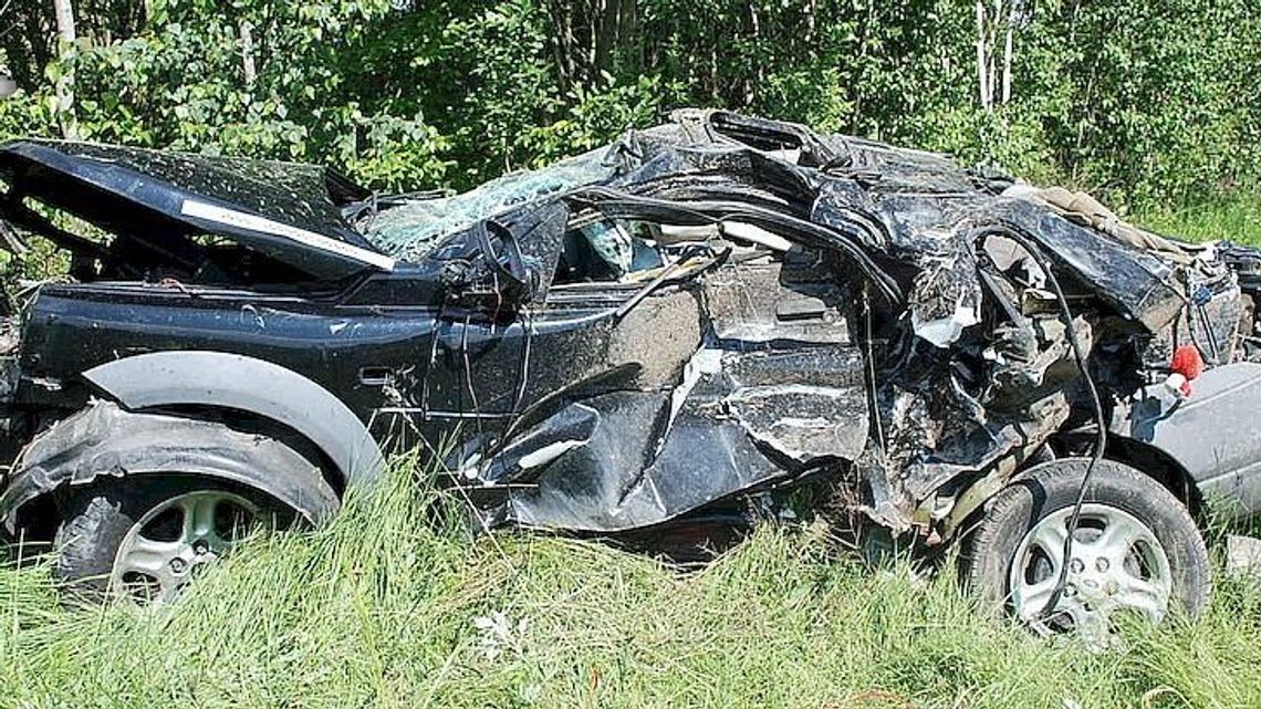Tragedia na przejeździe kolejowym. Kierowca nie miał szans