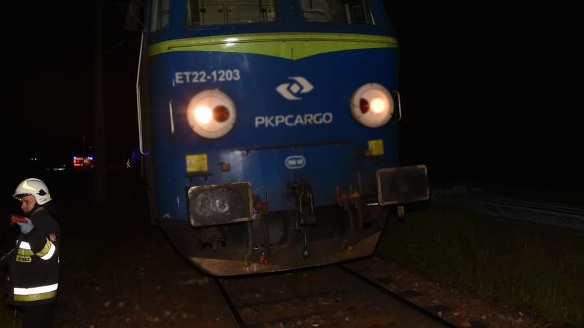 Tragedia na torach w Białej Podlaskiej. Pociąg śmiertelnie potrącił pieszego Tragedia na torach w Białej Podlaskiej. Pociąg śmiertelnie potrącił pieszego