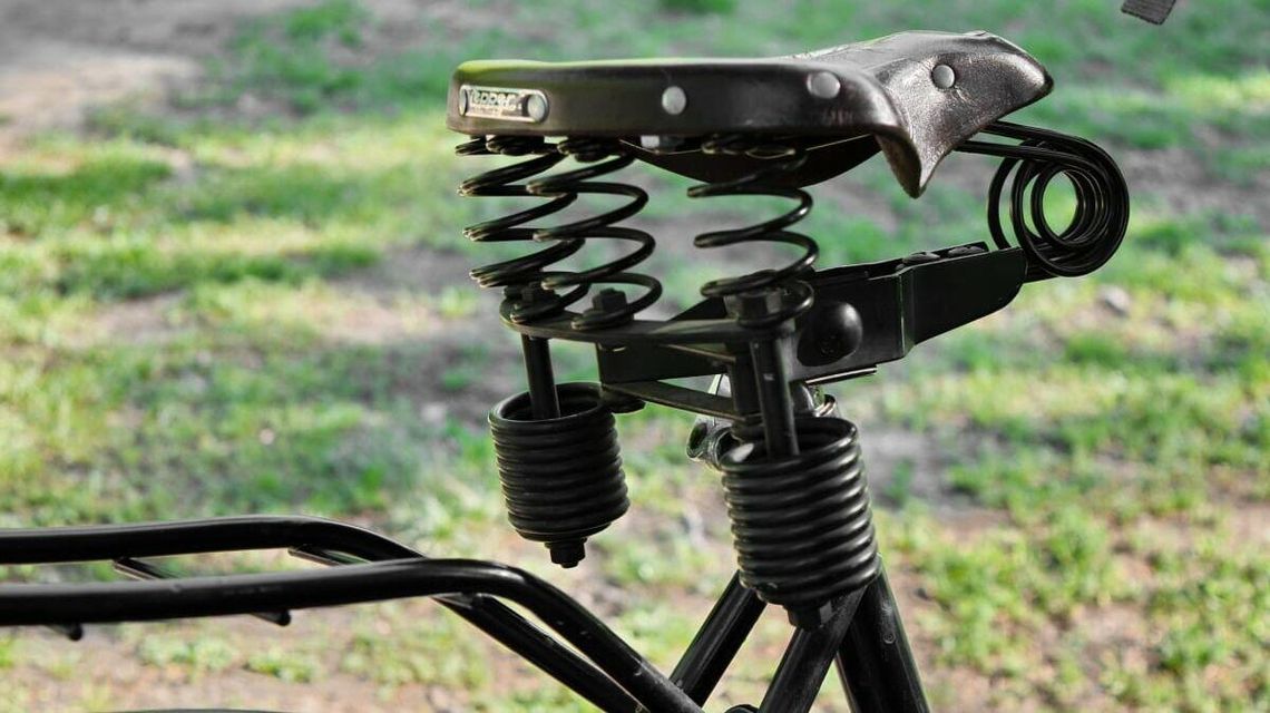 Tragedia na trasie wojewódzkiej w Lubelskiem. Rowerzysta wjechał wprost pod VW