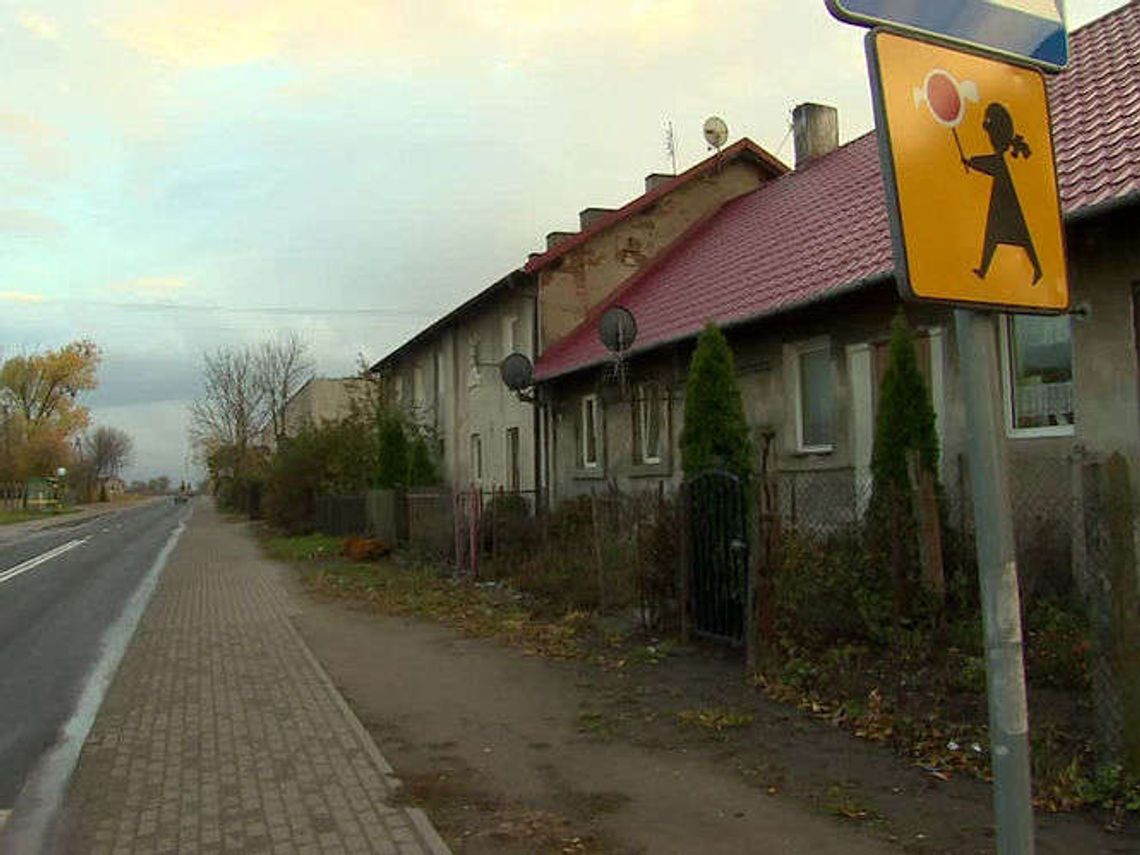 Tragedia pod Włocławkiem. Nie żyje 3-miesięczny chłopiec. Jego siostra w ciężkim stanie