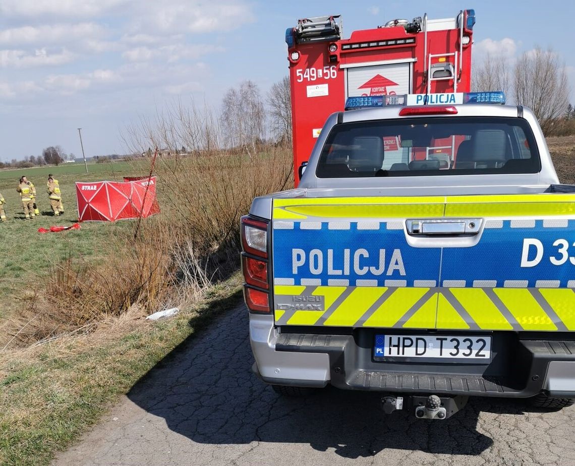 Tragedia w powiecie tomaszowskim. Mężczyzna utonął w rowie melioracyjnym