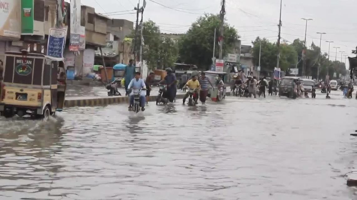 Tragiczna powódź w Pakistanie. Zginęło co najmniej 17 osób Tragiczna powódź w Pakistanie. Zginęło co najmniej 17 osób