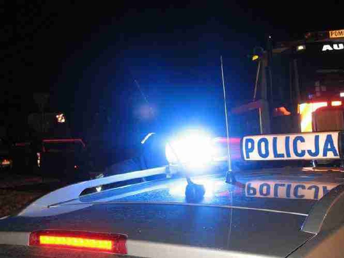 Tragiczne wypadki na drogach. Jedna osoba zginęła, siedem rannych