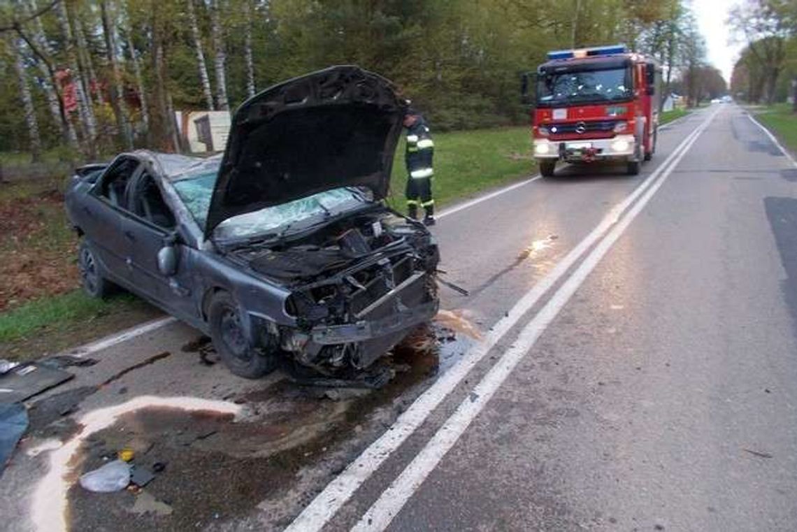 Tragiczny koniec świątecznego weekendu. Samochód przygniótł 20-latka