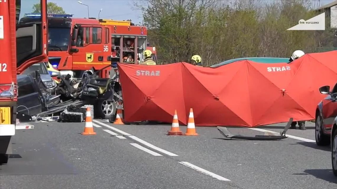 Tragiczny wypadek na "2". Nie żyje dwóch kierowców