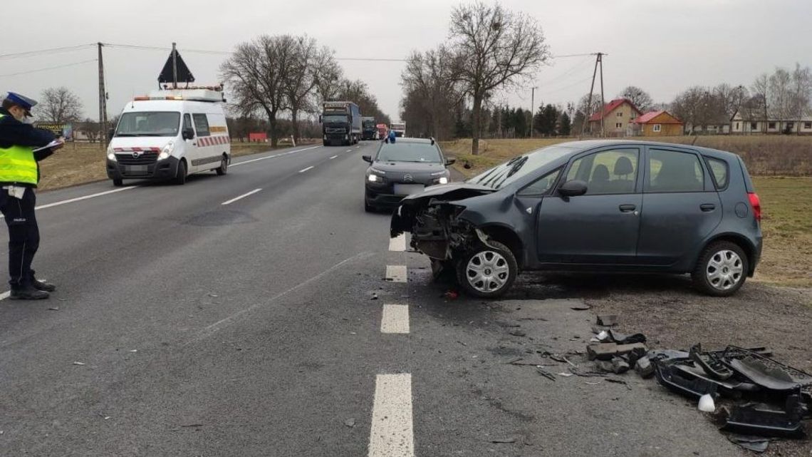 Trasa Piaski – Krasnystaw. Zderzenie trzech samochodów