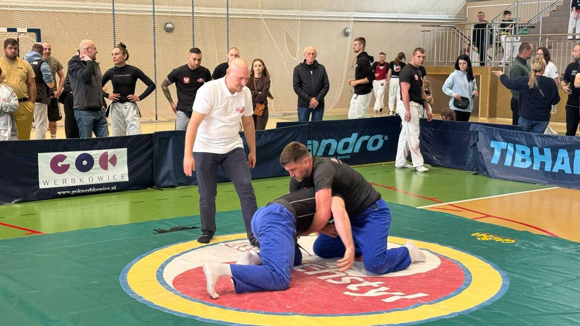 Trochę z sumo, trochę z ju-jitsu. Mistrzostwa Polski w Koluchstyl w Werbkowicach Trochę z sumo, trochę z ju-jitsu. Mistrzostwa Polski w Koluchstyl w Werbkowicach