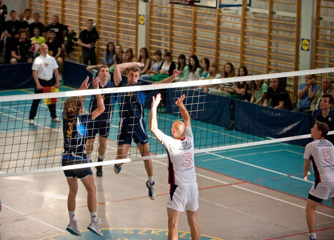 Trójka Międzyrzec Podlaski kompletuje skład na II ligę 